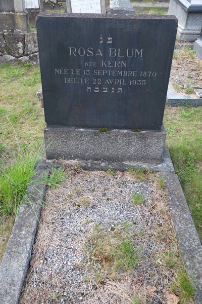 Stèle de Blum Rosa