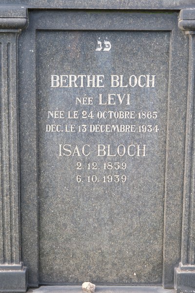 Stèle de Bloch Berthe