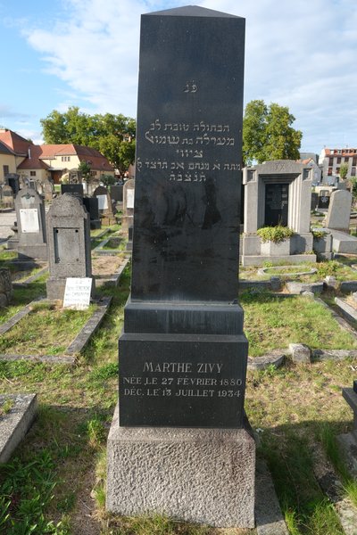 Tombstone of Zivy Marthe