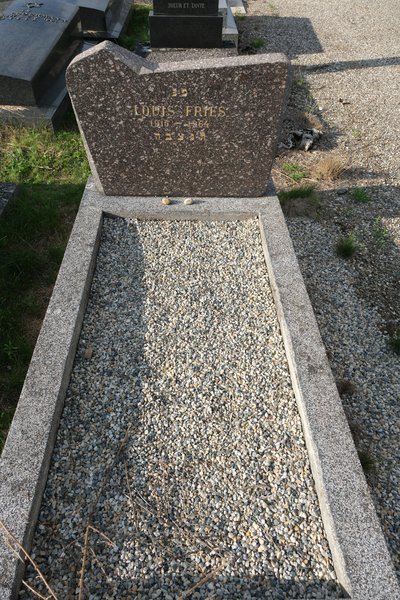 Tombstone of Fries Louis