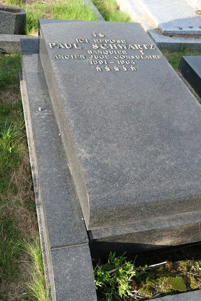 Stèle de Schwartz Paul