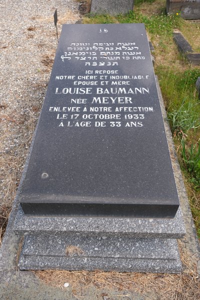 Stèle de Baumann Louise