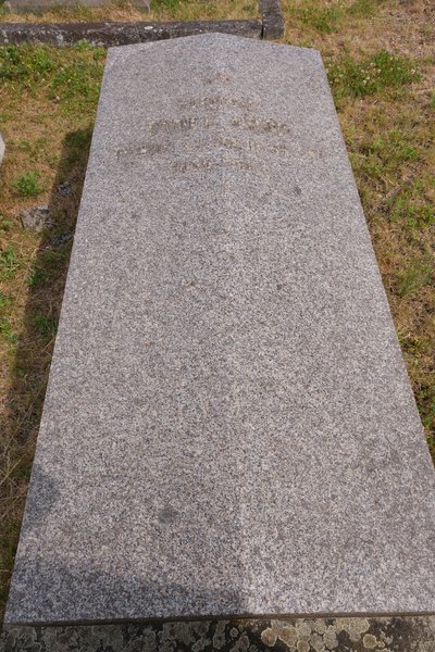 Grabstein von Aron Emile