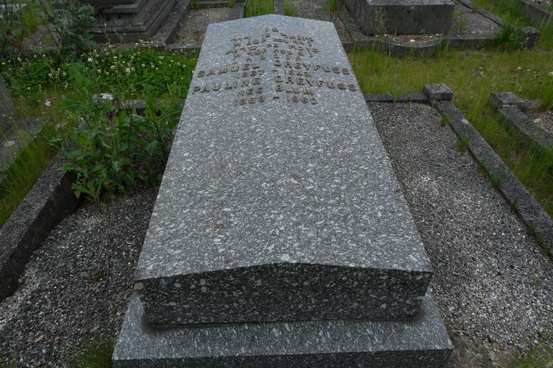 Stèle de Dreyfuss Pauline
