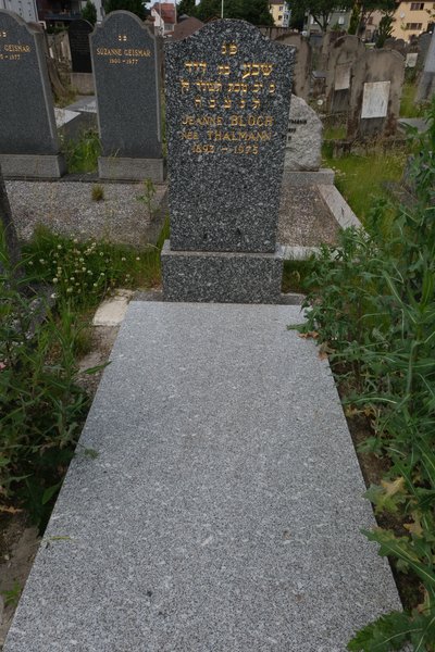شاهدة قبر Bloch Jeanne