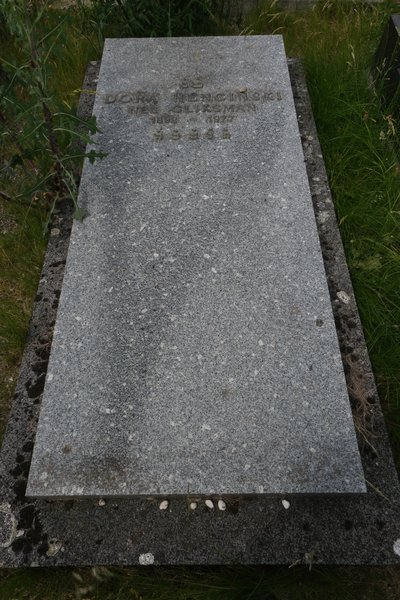 Estela de Hencinski Dora