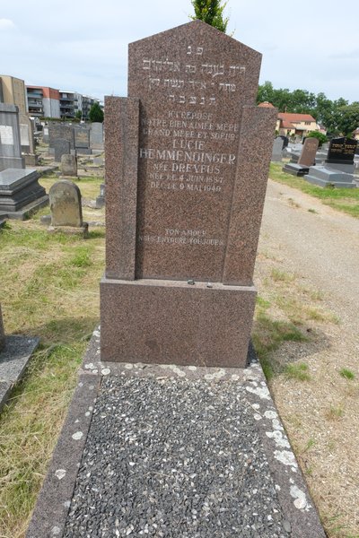 Stèle de Hemmedinger Lucie