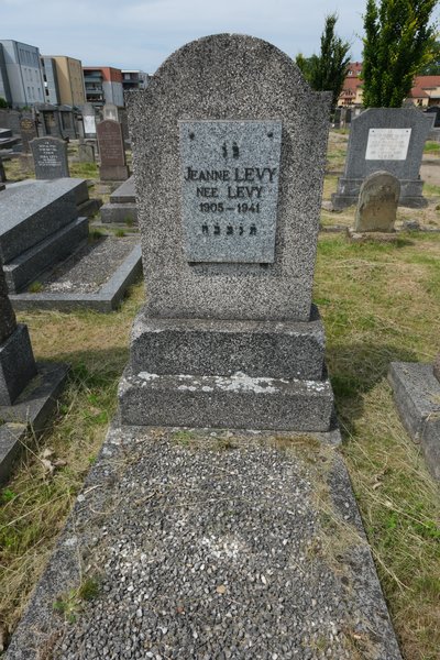 Grabstein von Levy Jeanne