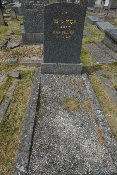 Grabstein von Piller Max