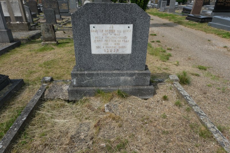Tombstone of Netter Jenny