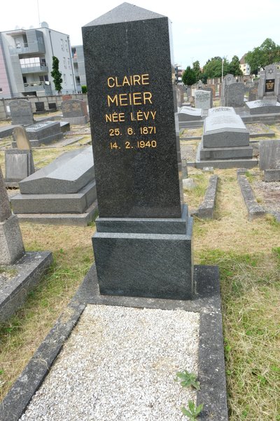 Meir Claire का स्मारक