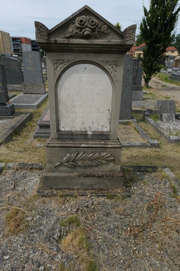 Estela de Meyer Célestine