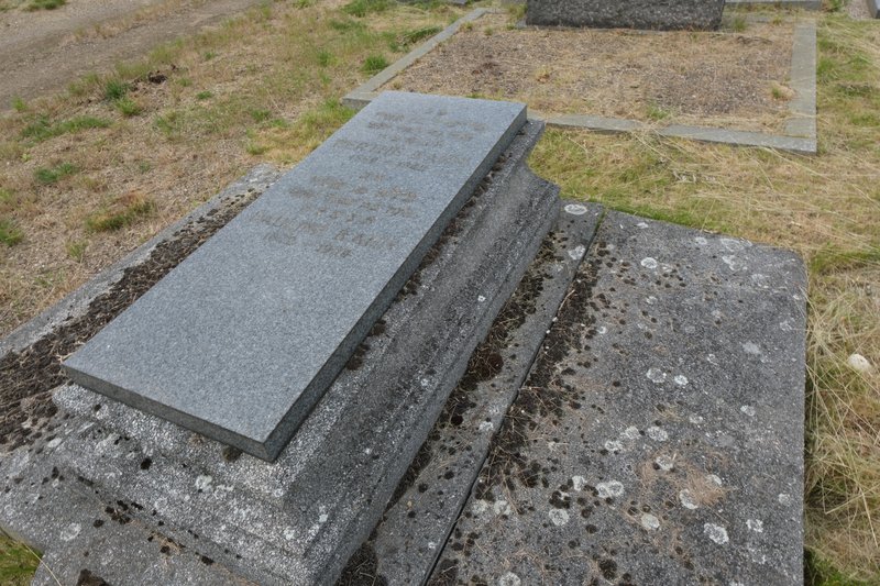 Stèle de Kahn Berthe