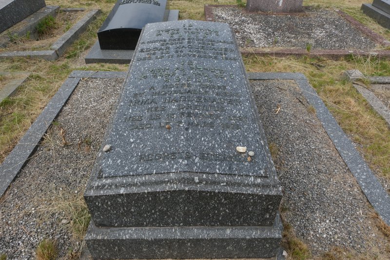 Haguenauer Edgar का स्मारक