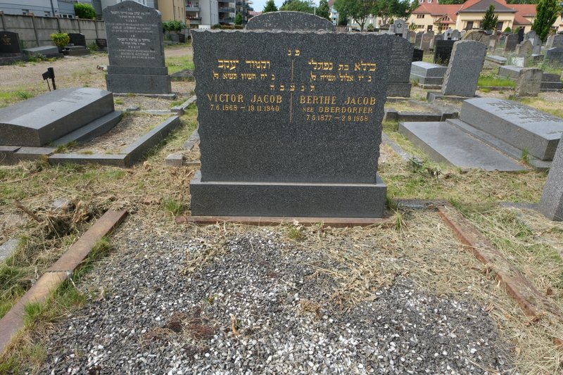 Estela de Jacob Berthe