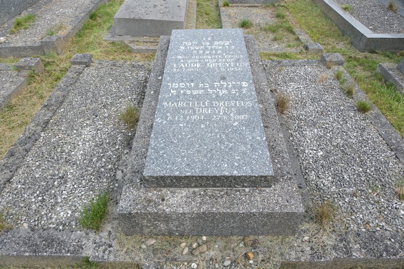 Stèle de Dreyfus Claude