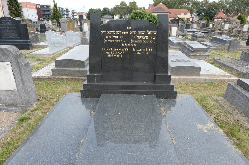 Lápide de Weiss Israël