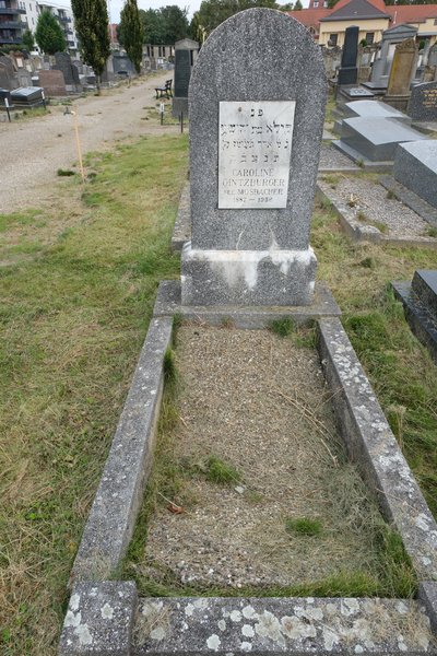 Grabstein von Guntzberger Caroline