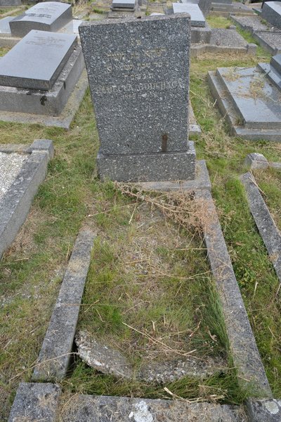 شاهدة قبر Godchaux Rébecca