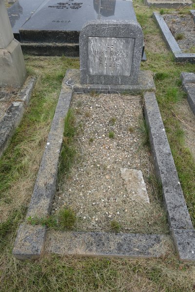 Stèle de Russek Moïse