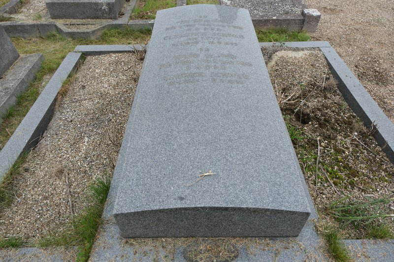Grafsteen van Schwab Clémence