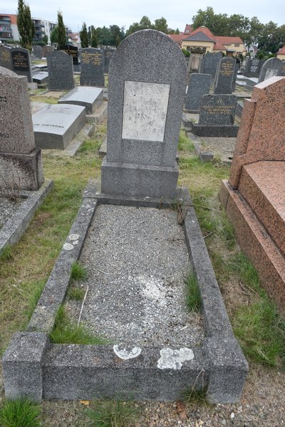 Stèle de Hofmann Max