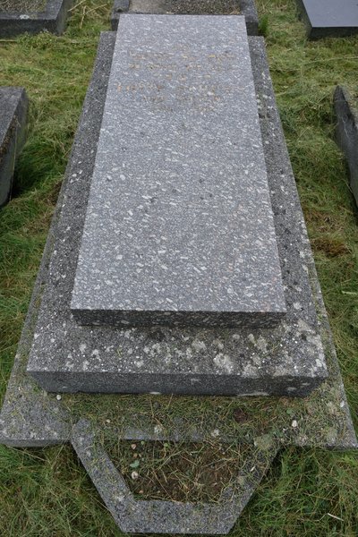 Stèle de Schuss Lotte