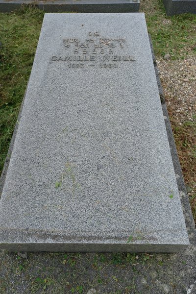 Stèle de Weill Camille