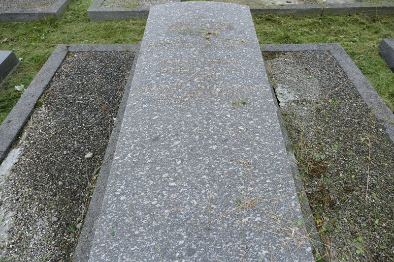 Lápide de Geissmann Maurice