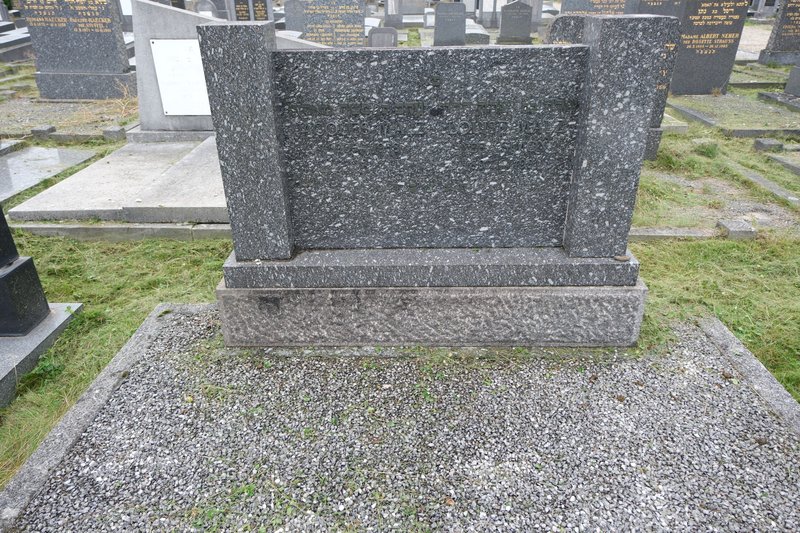 Grabstein von Malz Jacques