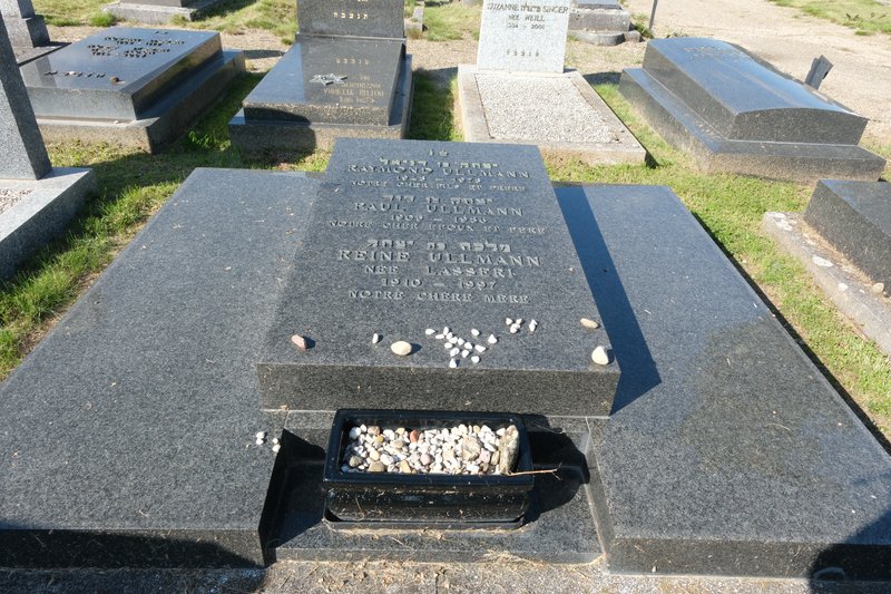 Tombstone of Ullmann Reine