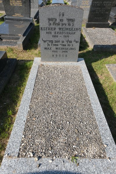 Lápide de Weindling Max