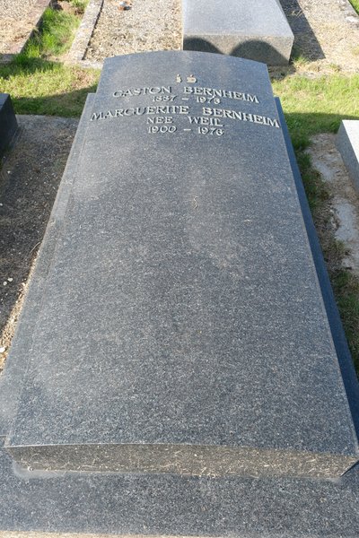 מַצֵּבה פון Bernheim Gaston