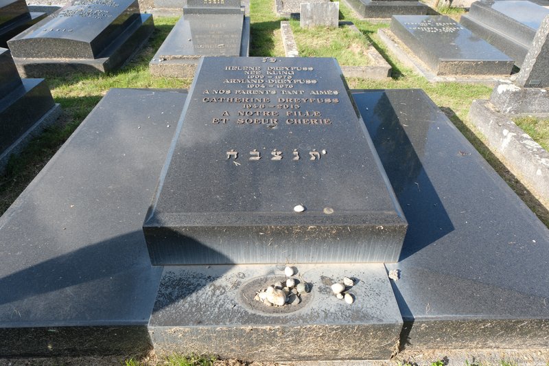 Grafsteen van Dreyfuss Hélène