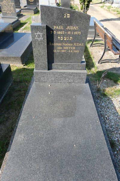 Grabstein von Judas Lucienne Noémie