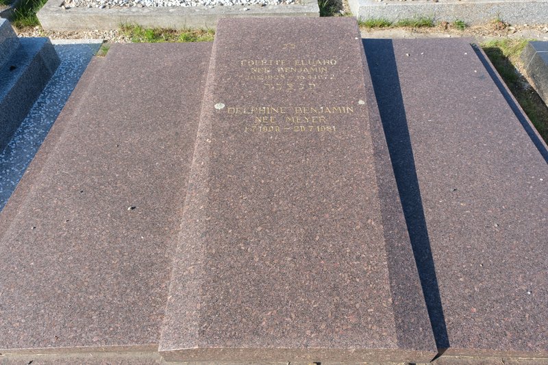 Benjamin Delphine fejfája