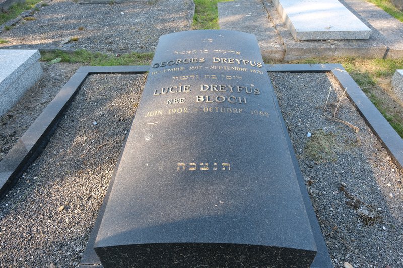 מַצֵּבה פון Dreyfus Georges