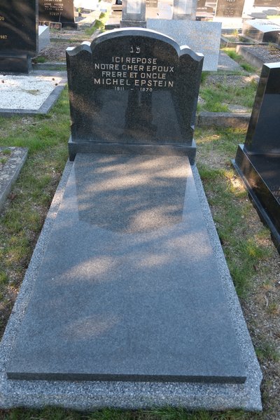 Epstein Michel का स्मारक