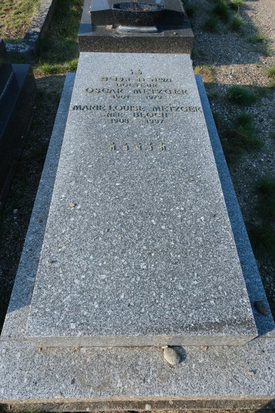 Lápide de Metzger Oscar