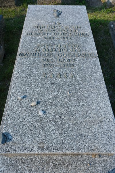 Goetschel Albert का स्मारक