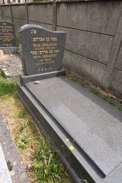 Stèle de Smolarski Netta