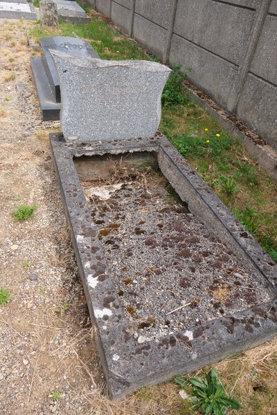 Lápide de Chrapaty Rose