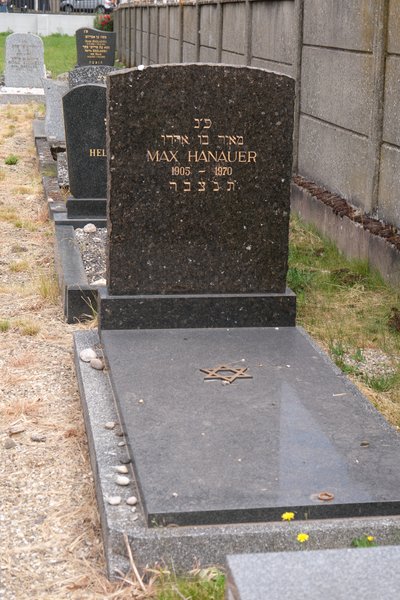 Stèle de Hanauer Max