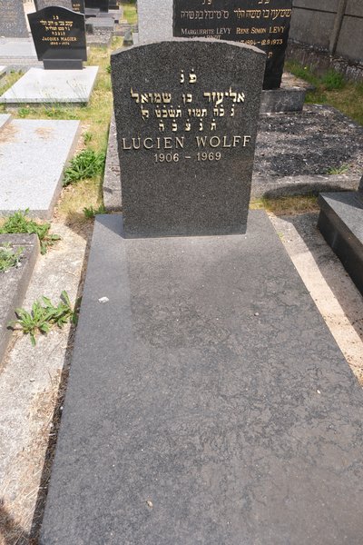 Grabstein von Wolff Lucien