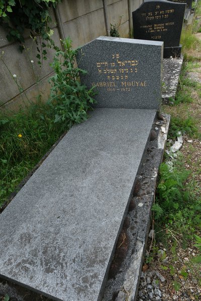 Stèle de Mouyal Gabriel