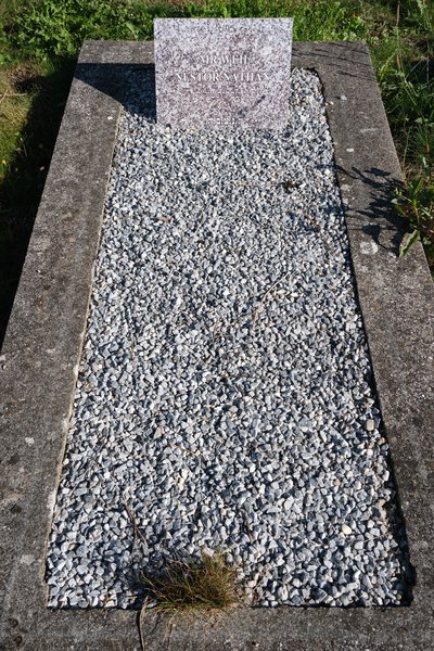 Grafsteen van Weil Nestor Nathan
