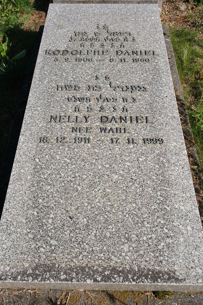 Grabstein von Daniel Nelly