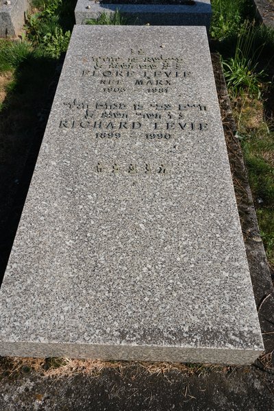 Stèle de Levie Richard