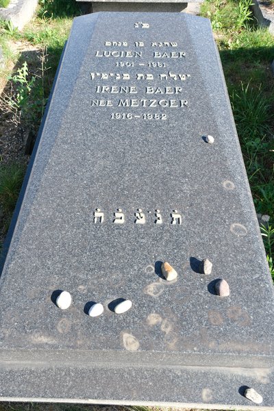 Baer Lucien fejfája