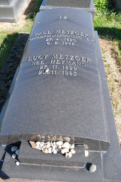 מצבת Metzger Lucie